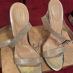 Silver sandals SZ 9 brand new